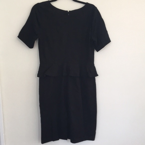 Dress - Picture 4 of 4